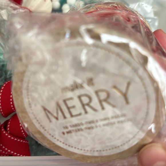 SPECIAL PRICING Anthropologie Velvet vintage fray ribbon Spool - Picture 6 of 15